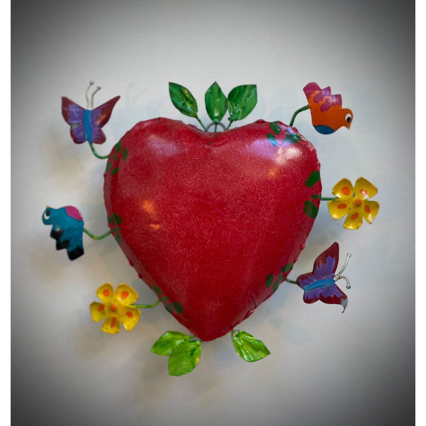 Handgefertigtes Messingkunstwerk "The Sacred Heart of Nature" – Symbolisiert das heilige Herz der Natur, aus Mexiko, ein einzigartiges Kunststück.