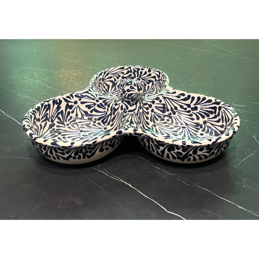 Azul Colonial: Handgefertigte und handbemalte Talavera-Snackplatte